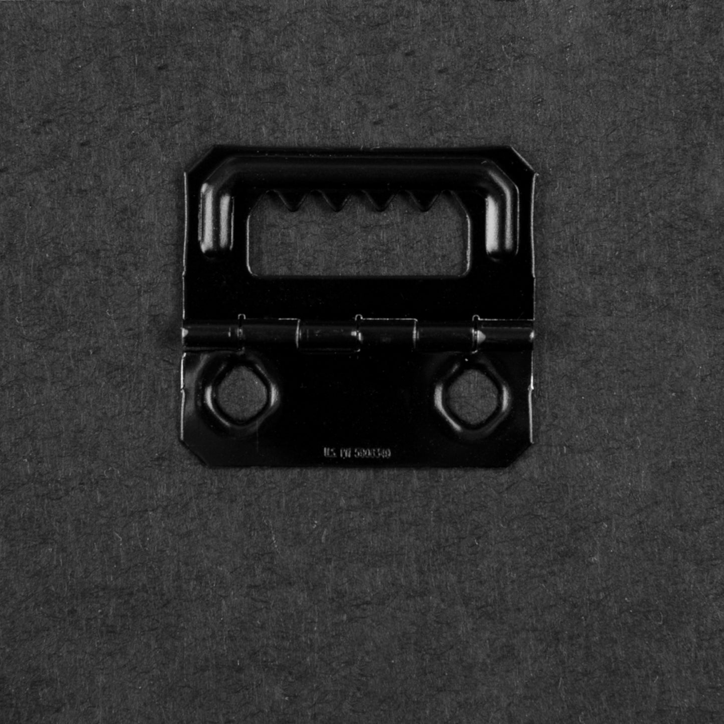 Suspension - Canvas
